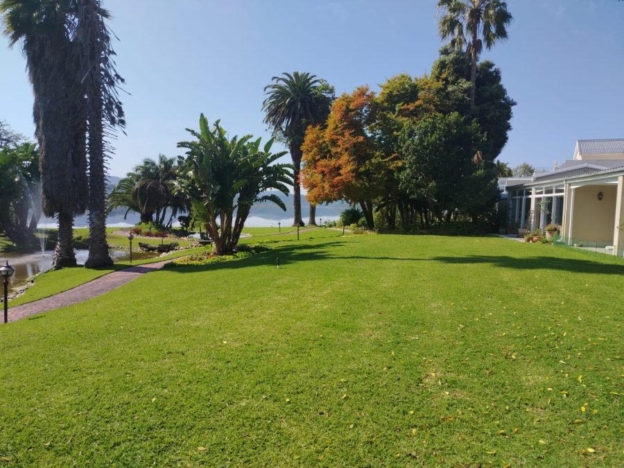 2 Bedroom Property for Sale in Sedgefield Rural Western Cape